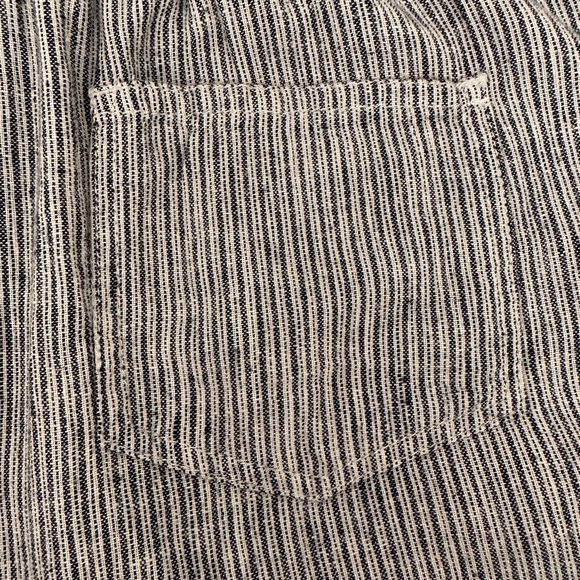 Per Se Linen Viscose Shorts Stripe 15-Navy Blue / White  pockets front & back M - Picture 3 of 8